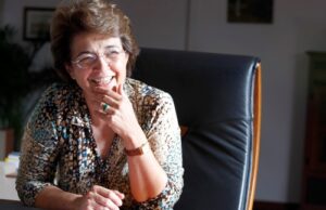 Ministra da Saúde sobre a revisão da carreira de enfermagem