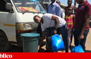 Covid-19: nos transportes semi-colectivos de Moçambique, não há nem um centímetro de distância entre os passageiros
