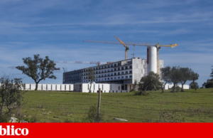 Ir ao hospital em Évora é pior que um martírio, e há quem prefira já chegar de ambulância