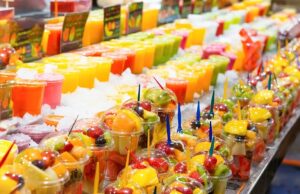 Batidos, sumos ou fruta inteira: qual é a forma mais saudável de consumir fruta?