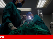 Mil denúncias em nove anos de procedimentos estéticos por pessoas não habilitadas