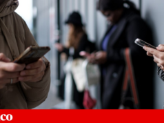 Comprar um smartphone aos 13 anos agrava o risco de os adolescentes dormirem menos
